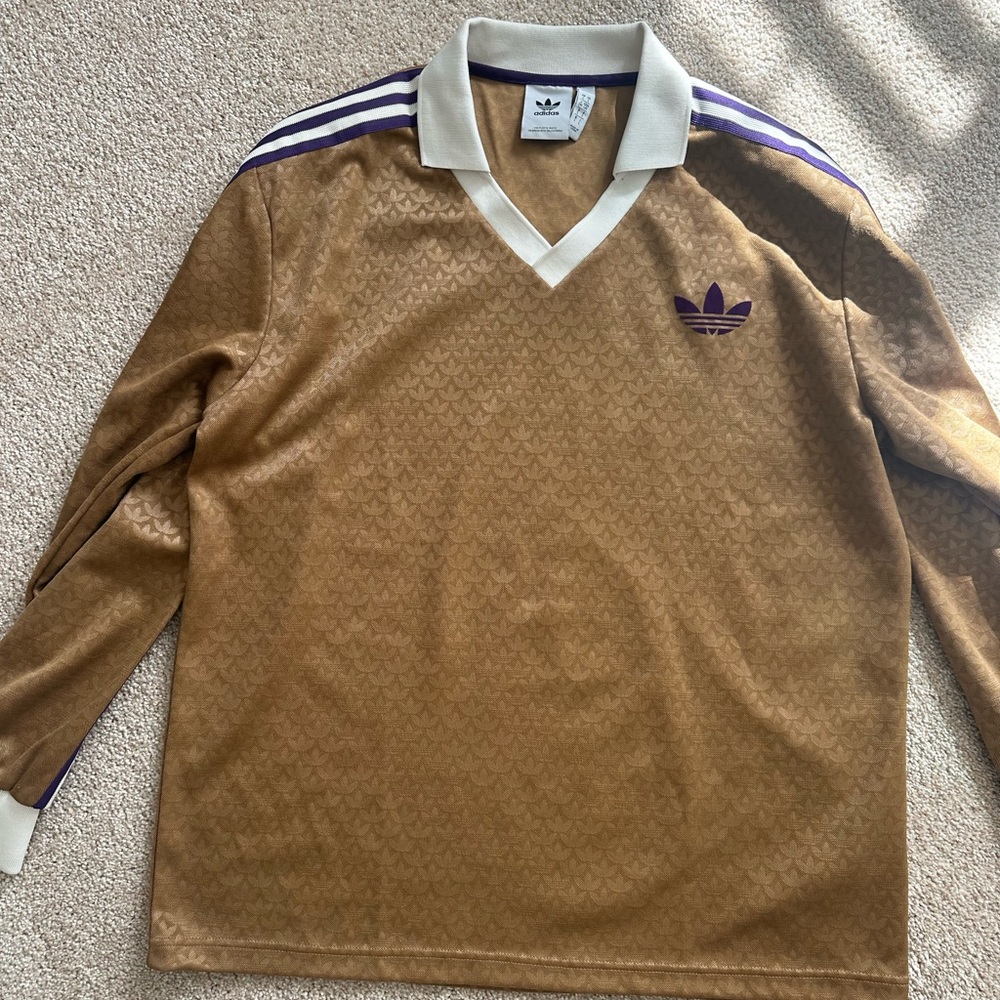Adidas Originals Trefoil Monogram Jersey Top Tan Purple Logo Streetwear - Picture 4 of 7